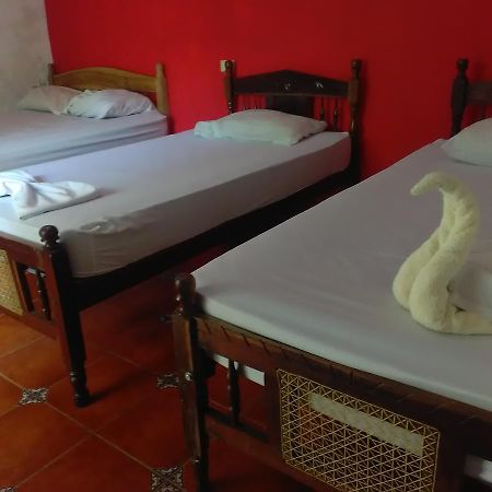 Hostal Casa Ivana León Zewnętrze zdjęcie
