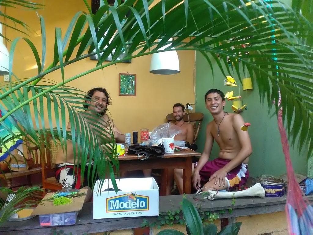 Hostal Casa Ivana León Zewnętrze zdjęcie