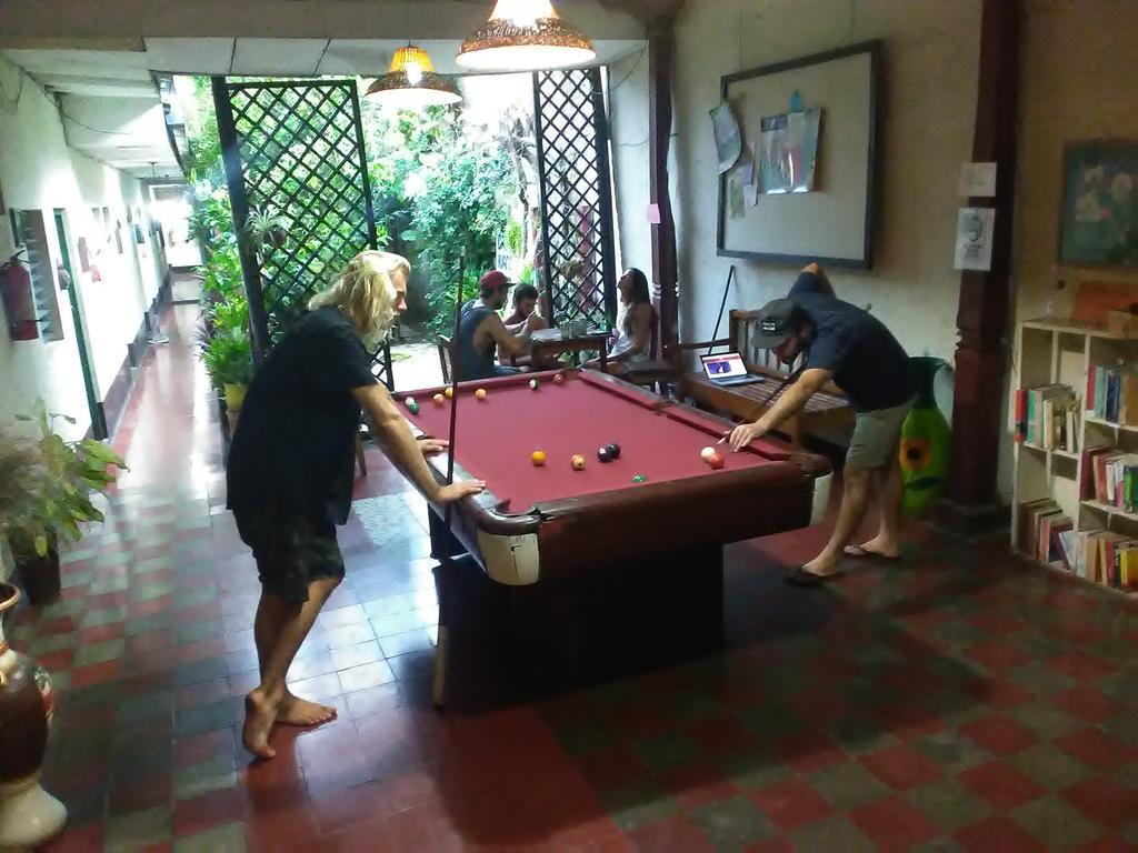 Hostal Casa Ivana León Zewnętrze zdjęcie