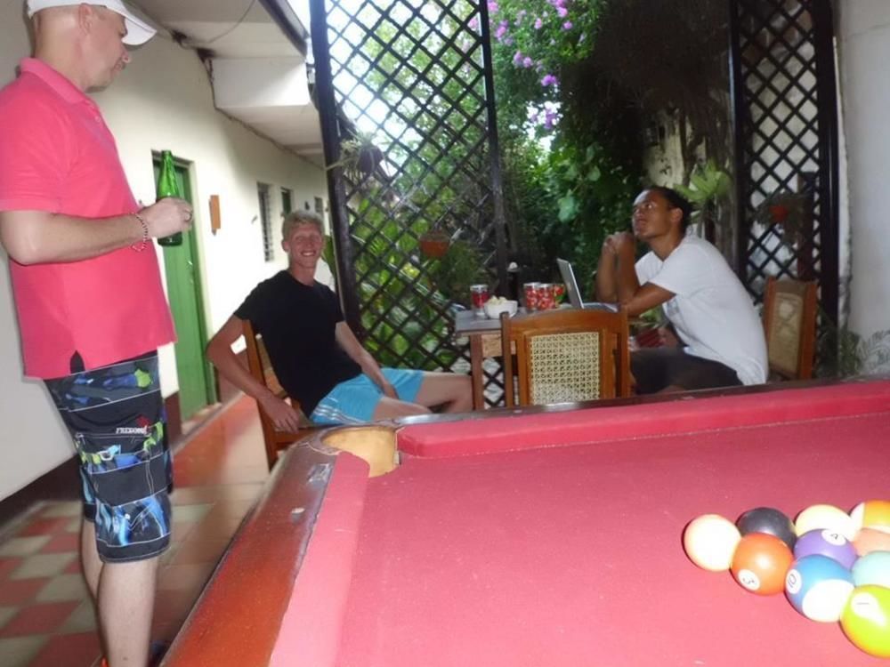 Hostal Casa Ivana León Zewnętrze zdjęcie
