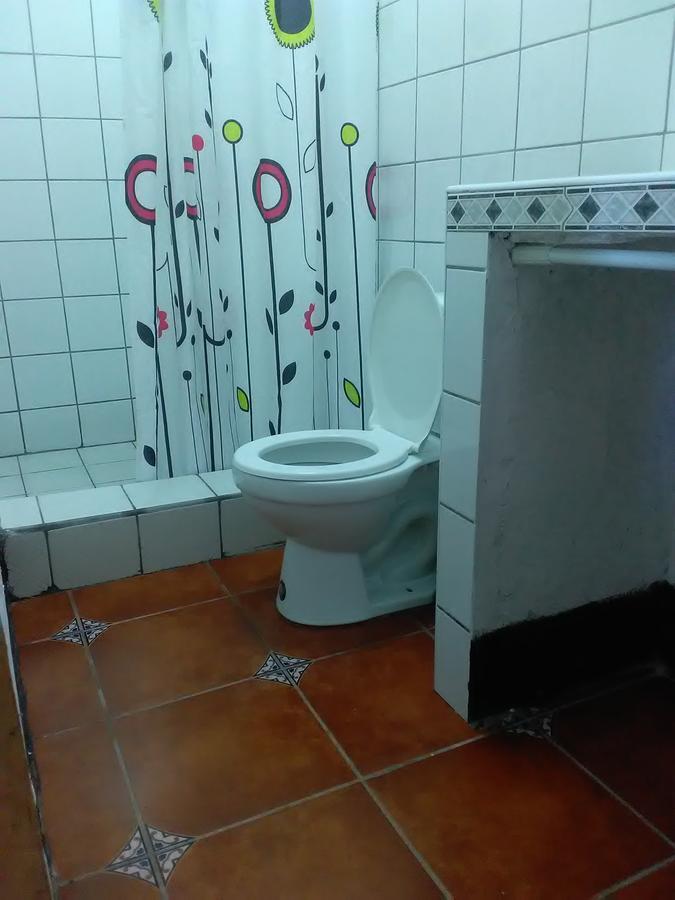Hostal Casa Ivana León Zewnętrze zdjęcie