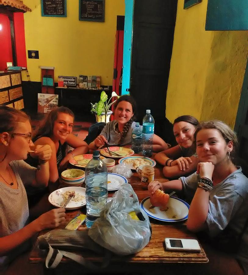 Hostal Casa Ivana León Zewnętrze zdjęcie